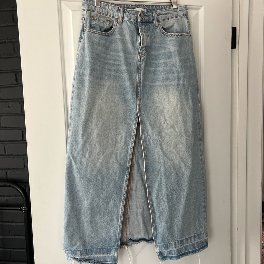 BDG DENIM SKIRT